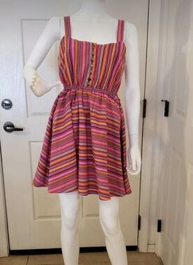 Women's dress Lucca Couture size Large